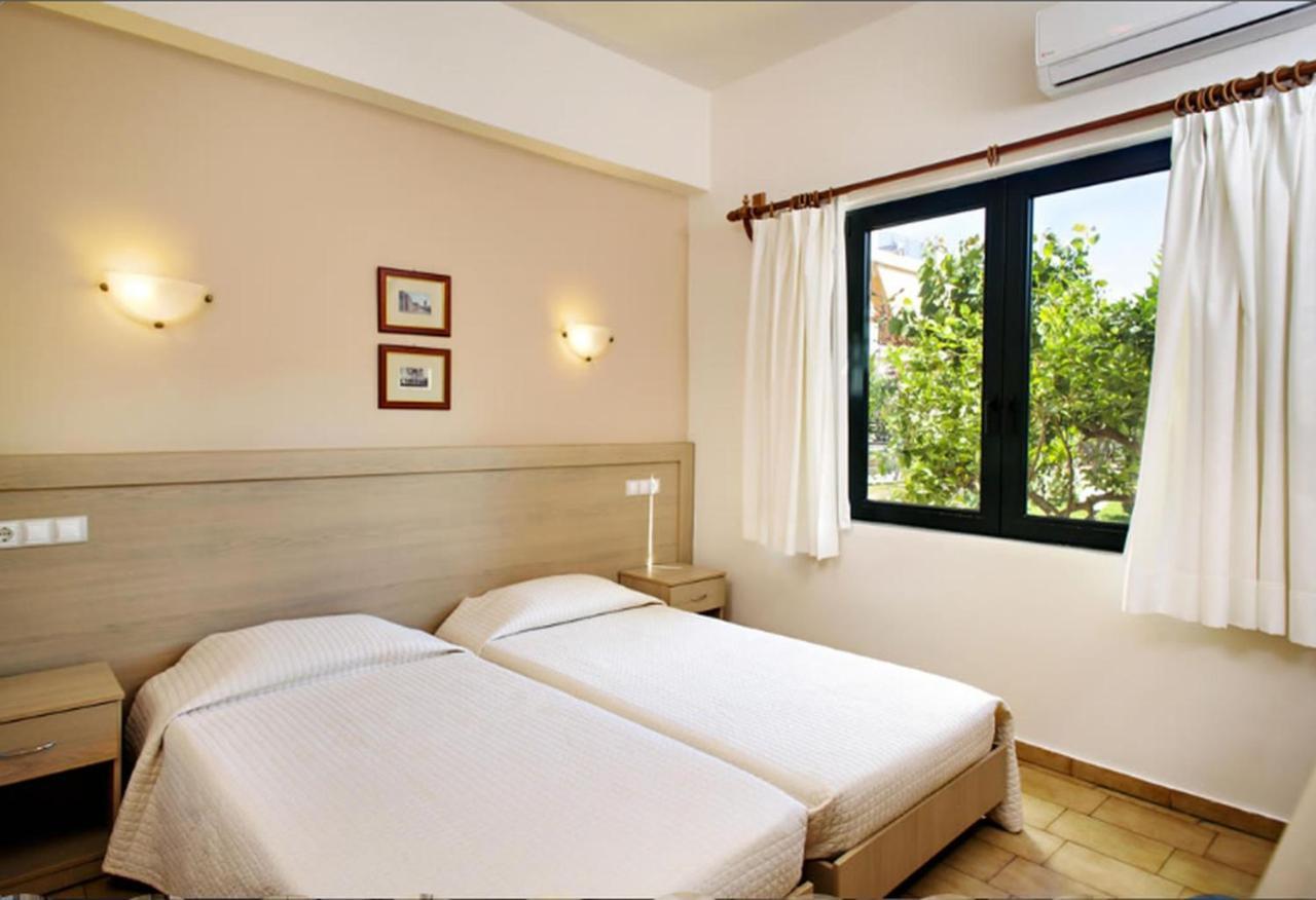 Lili Apartments,Oasis 2,5 Km From Hania Center Parigoria 外观 照片