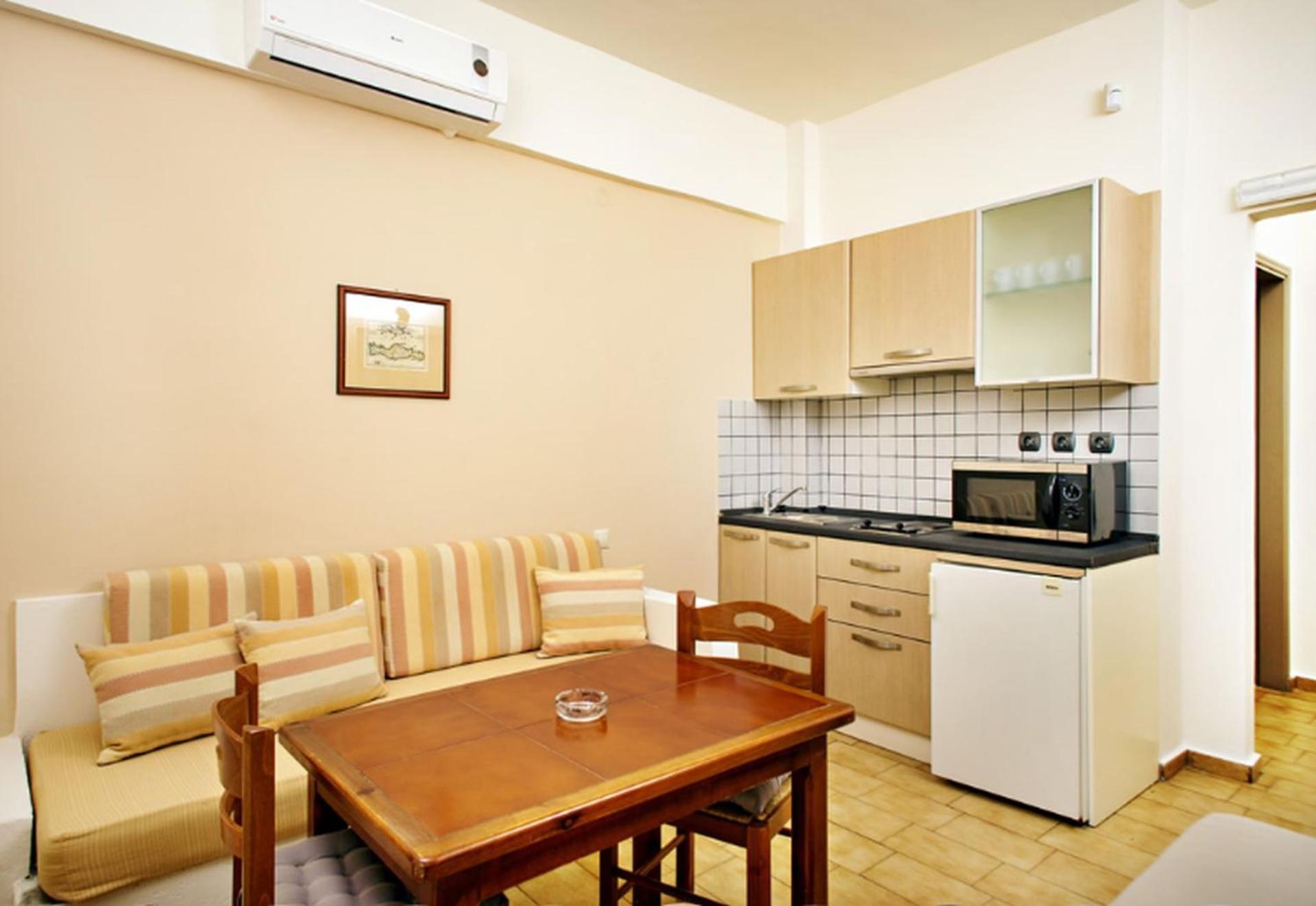 Lili Apartments,Oasis 2,5 Km From Hania Center Parigoria 外观 照片